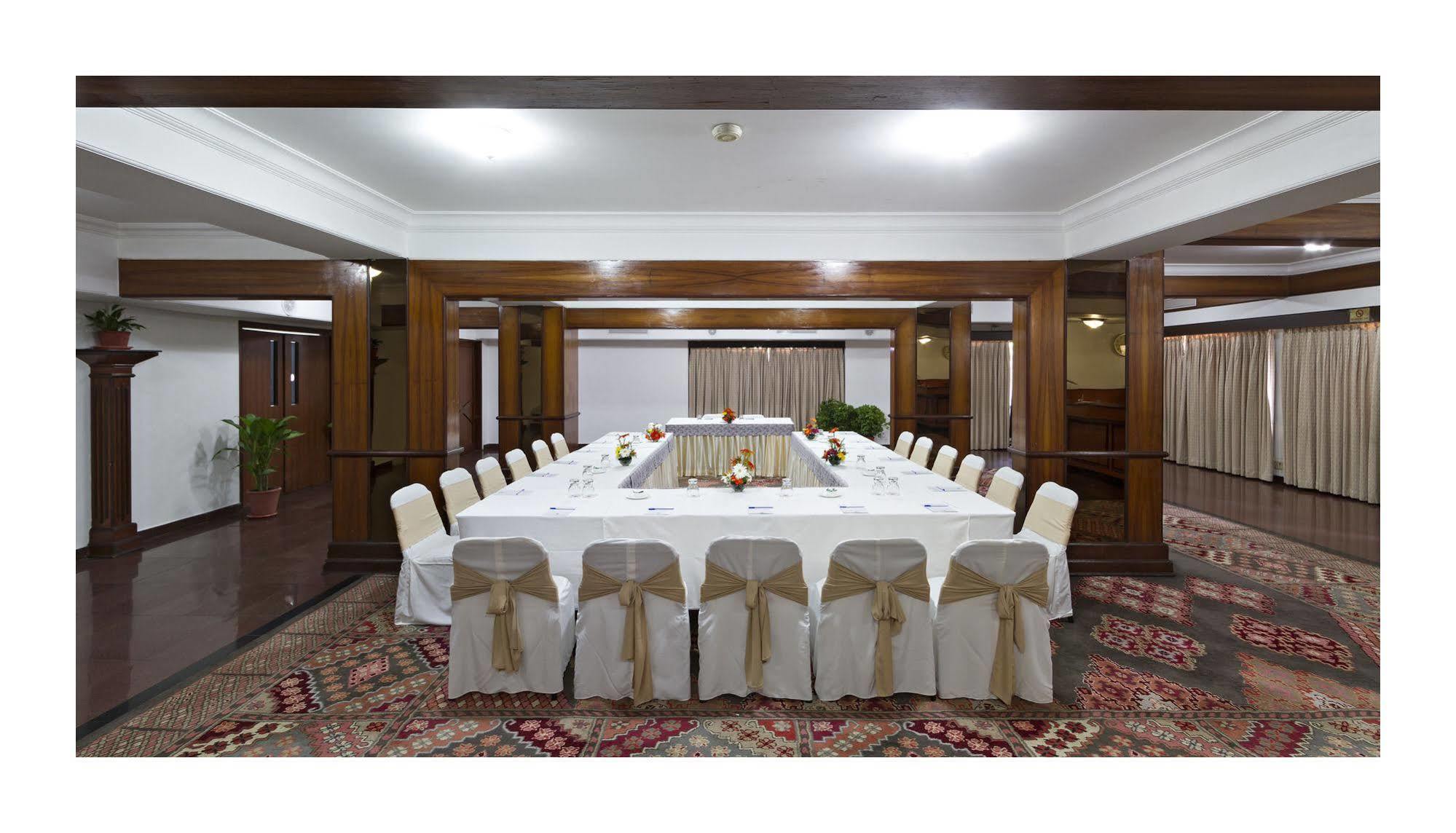 Jehan Numa Palace Hotel Μποπάλ Εξωτερικό φωτογραφία
