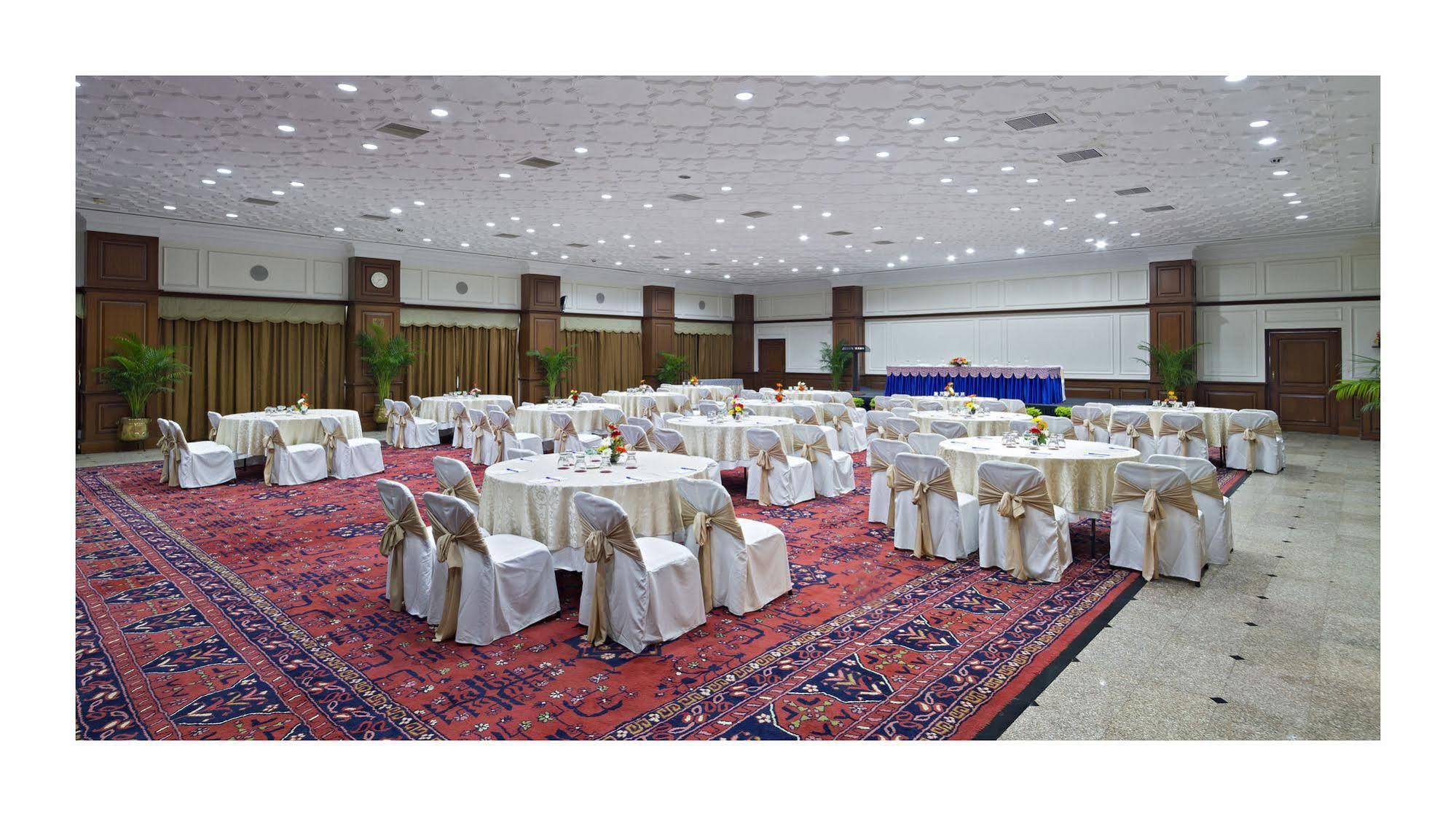 Jehan Numa Palace Hotel Μποπάλ Εξωτερικό φωτογραφία
