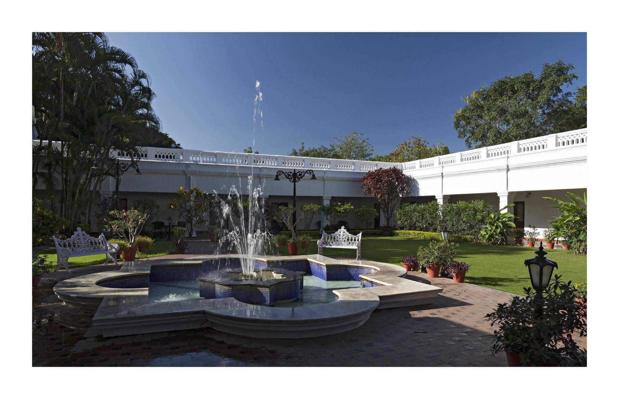 Jehan Numa Palace Hotel Μποπάλ Εξωτερικό φωτογραφία